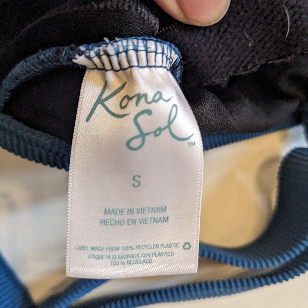 Kona Sol One Piece Swimsuit - Picture 3 of 6